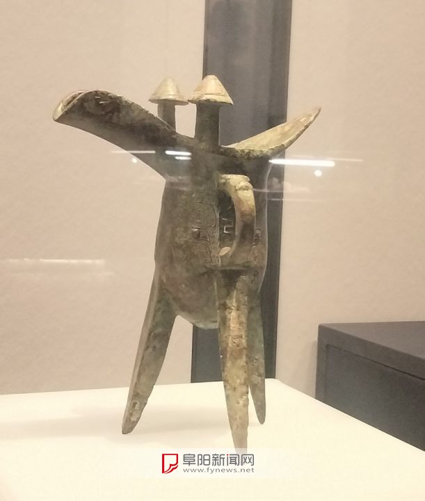 族徽铜爵见证商周南渐过往